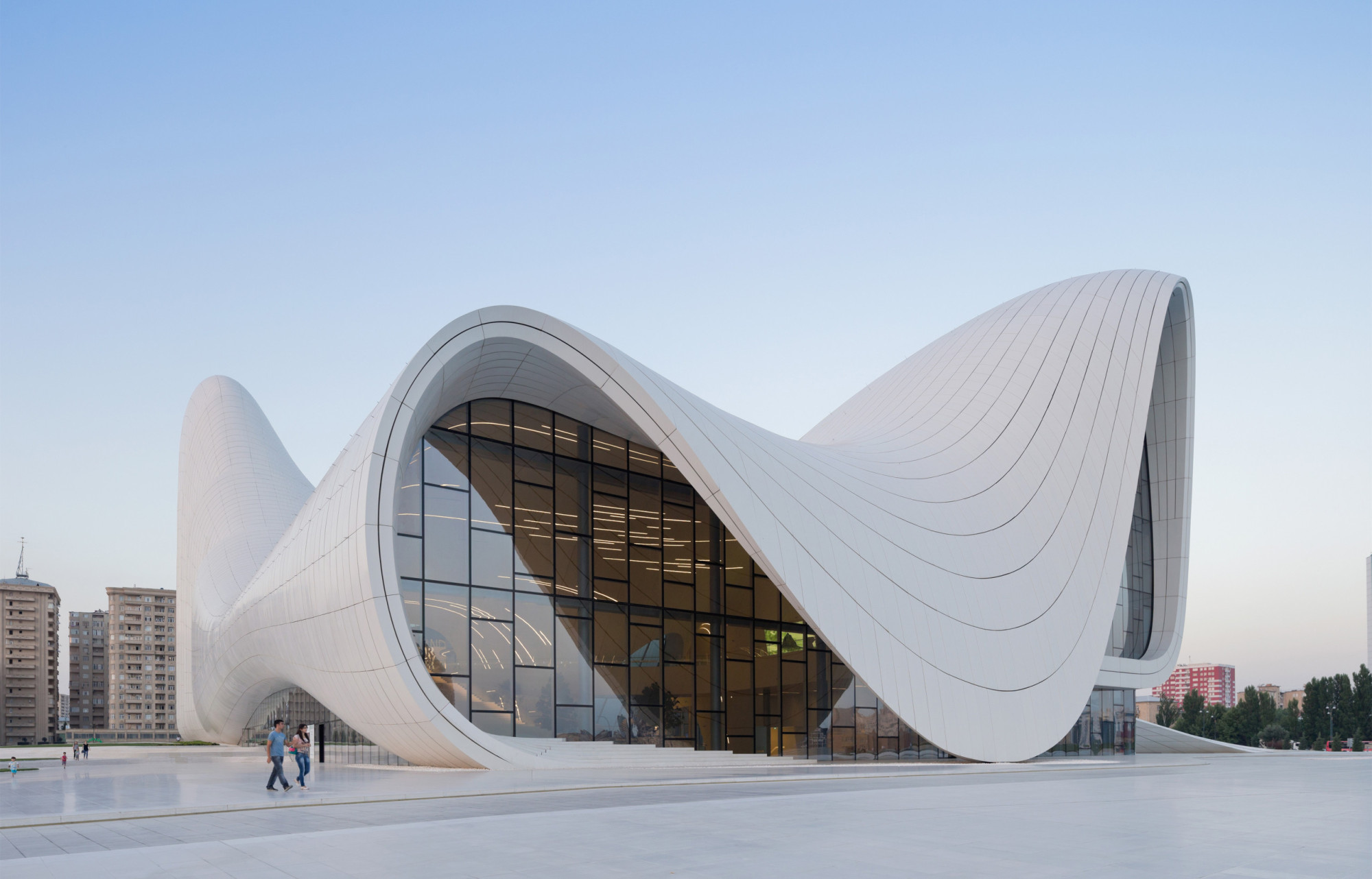The Art of Architectural Engineering: Bridging Aesthetics and Functionality